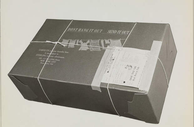 В таких коробках люди получали бельё из прачечных, в Нью Йорке. 1929 год прачечные, сша