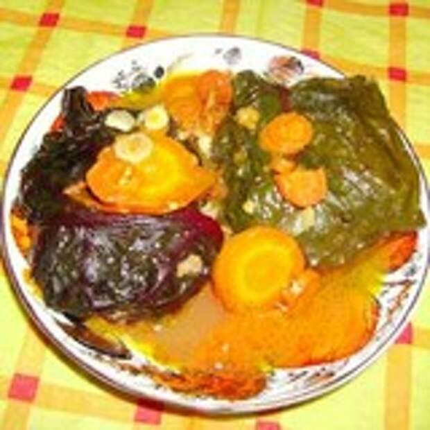 Голубцы из свекольных листьев