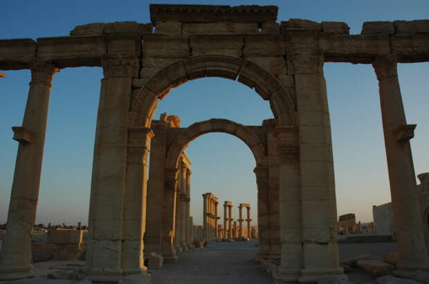 Руины Пальмиры, Сирия, 3-4 век н. э. \ Фото: historians.org.