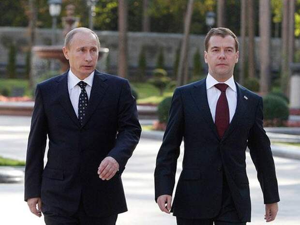 Медведев после теракта в Ницце призвал использовать силу против террористов и их спонсоров