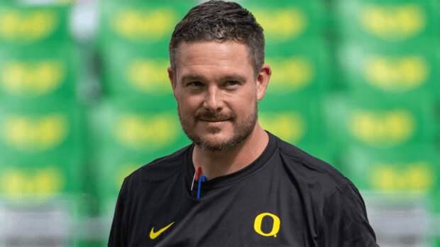 dan lanning on the field before colorado game