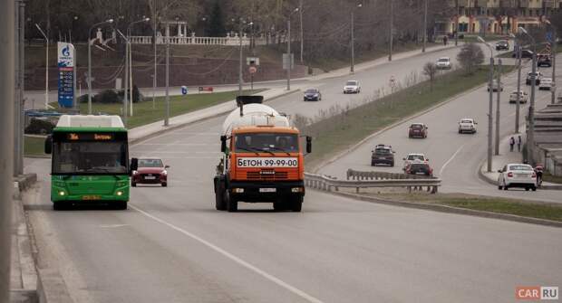 Беспилотные и электрические грузовики: туманные перспективы коммерческого транспорта