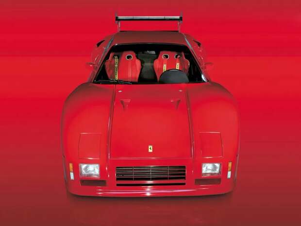 Раллийный Ferrari 288 GTO Evoluzione, который стал прототипом для Ferrari F40