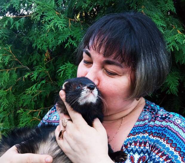 Елена с одним из своих любимцев / Фото из личного архива