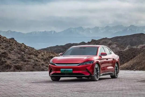Выпуск электромобиля BYD Han 2023 года запланирован на середину марта по цене от 32 600 долларов США