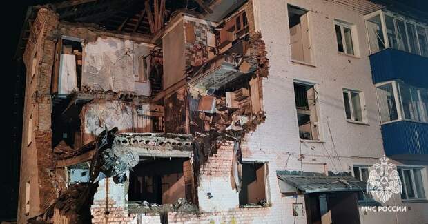 Работы по разбору завалов взорвавшегося дома в Тульской области завершены