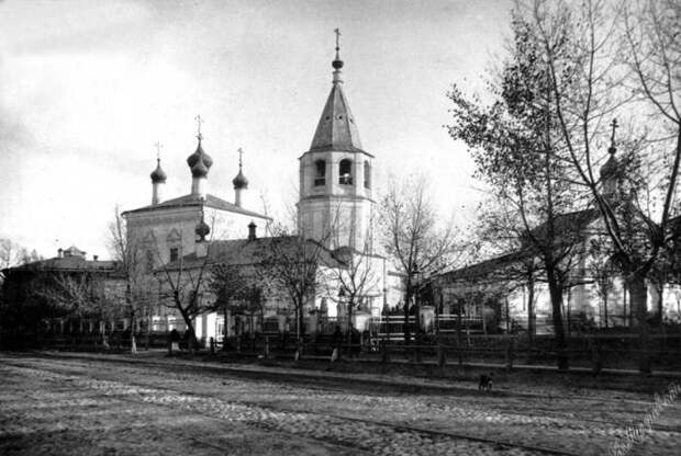 Спасо-Преображенская единоверческая церковь в 1980-ом году.