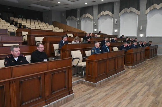 В мэрии Барнаула обсудили меры подготовки к весеннему паводку / Фото: barnaul.org