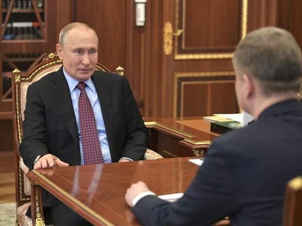 Путин знаково вернулся в Кремль Путин знаково вернулся в Кремль