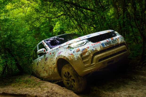С новым, пятым поколением внедорожника Land Rover Discovery, маркетологи пошли еще дальше. испытания, прототип