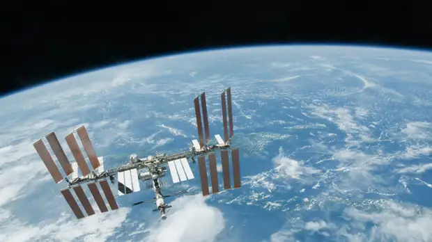 Госкомиссия одобрила полёт японских туристов на МКС на российском «Союзе»