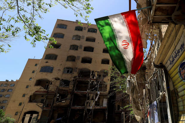 Решение Сената США о полномочиях Трампа бить по Ирану объяснили