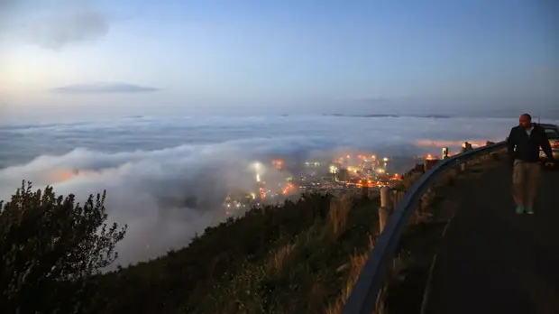 Захарова назвала непростой ситуацию с вывозными рейсами из ЮАР