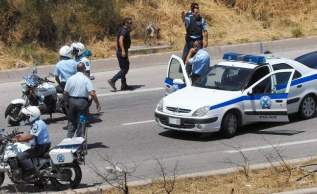 В Греции задержали семерых полицейских, убивших цыгана