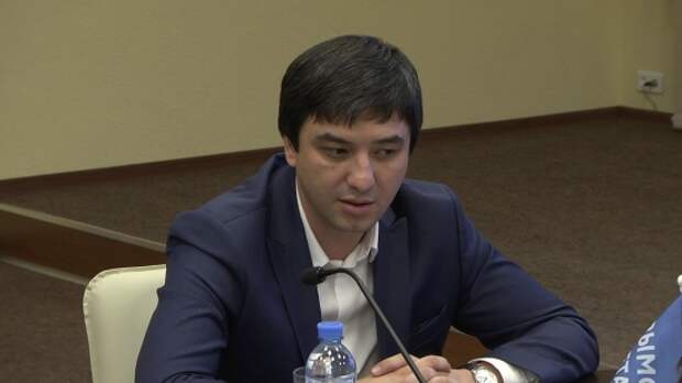 Ленур Абдураманов