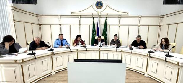 В Кошехабльском районе обсудили вопросы профилактики правонарушений среди подростков