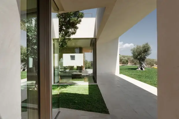 Вилла для загородного отдыха семьи в Италии