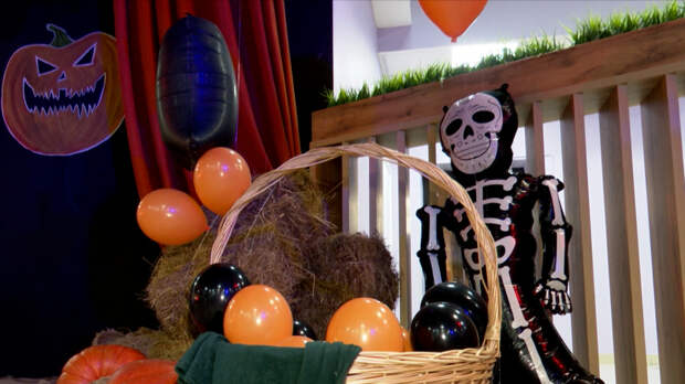 Жуткие декорации: скандал на детском празднике в Хакасии