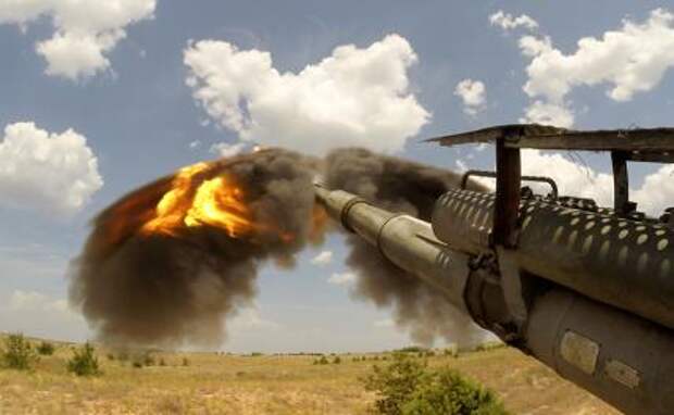 Родина Зеленского превратилась в кладбище натовских танков