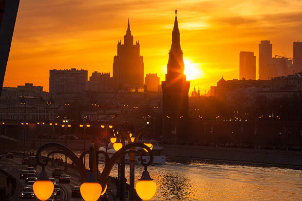 Синоптик Старков: Москвичей на выходных ждут тепло и солнце