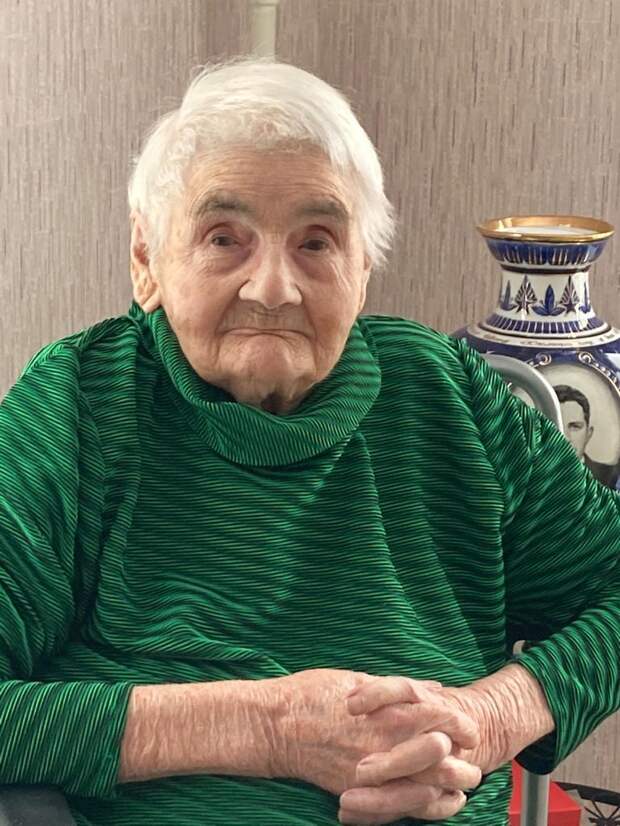 Жительница Некрасовки в 100 лет помнит дни рождения близких