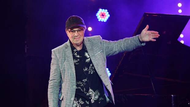 Mash: пианиста Бриля госпитализировали