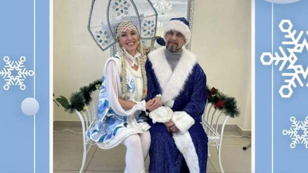 Новогоднее чудо. Дед Мороз и Снегурочка поженились в Кемерове