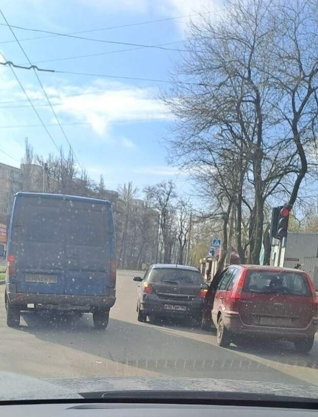 Куйбышева, Топаз, ДТП https://t.me/webmoney_dn/319423