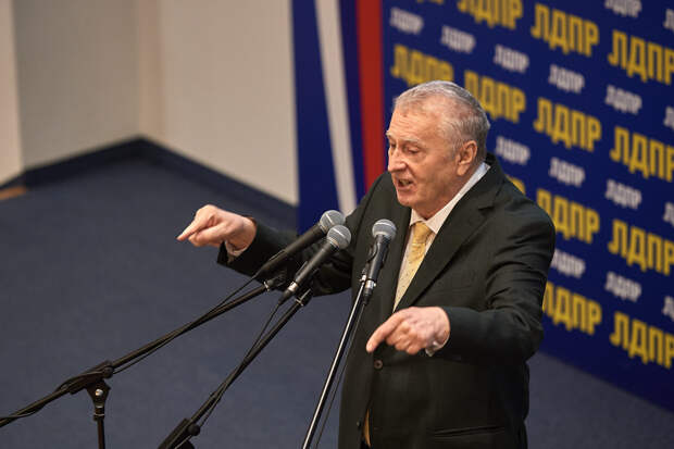 Жириновский вскрыл правду о 2027-м: Ближний Восток сгорит, США сбегут с тонущего корабля. У России — свой путь