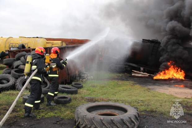 Курсанты спасательных вузов МЧС России и МЧС Республики Беларусь обменялись опытом