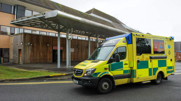 Хотела заплакать, но не могла: странный симптом оказался началом тяжелой болезни