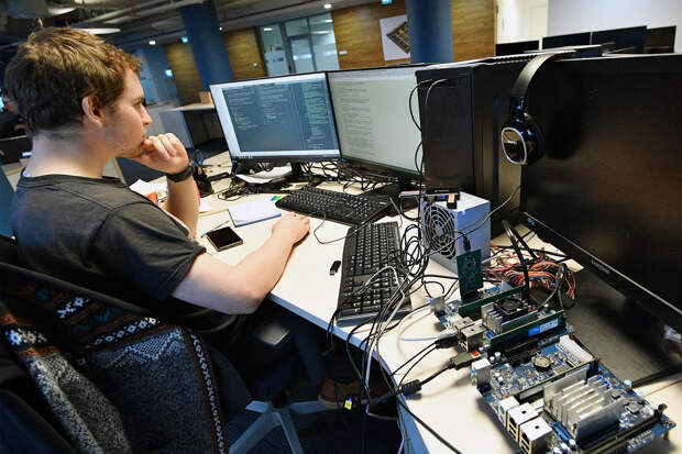 В российские НИИ вернутся «Первые отделы» времен КГБ для защиты секретных разработок