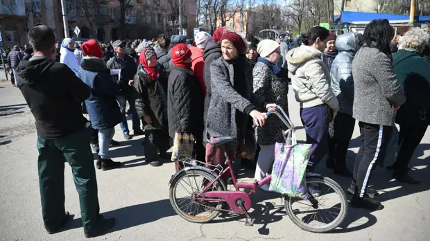 Жители Мариуполя о возвращении к мирной жизни: ждем, что будет дальше