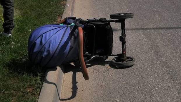 Третий пострадавший в ДТП ребенок остается в отделении нейрохирургии в больнице Москвы