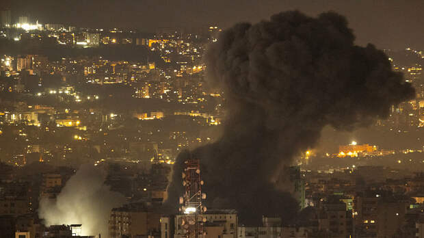 Корреспондент RT: Израиль нанёс удары по престижному району Бейрута