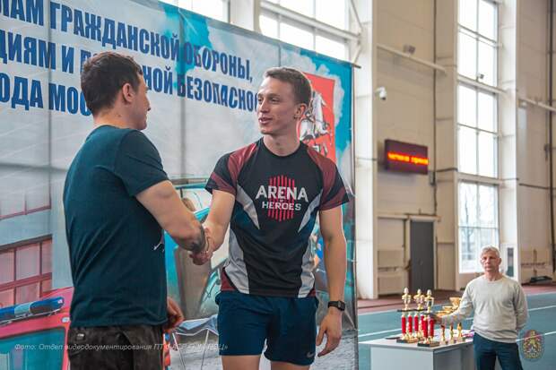 Лучший результат в соревнованиях по спортивному троеборью у пожарного ПСО № 204