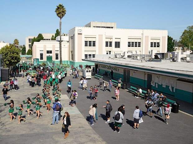 Inglewood High School, Инглвуд, Калифорния, США дети, игровые площадки, мир, путешествия, страны