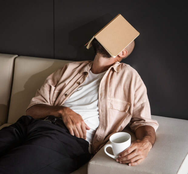 Психолог рассказал, почему лентяи чаще приходят к успеху