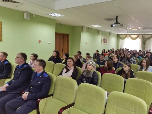 Сегодня в Бобруйском межрайонном отделе следственного комитета Республики Беларусь состоялось профориентационное мероприятие...
