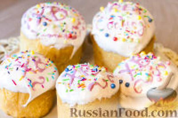 Фото к рецепту: Пасхальный кулич "Экзотик"
