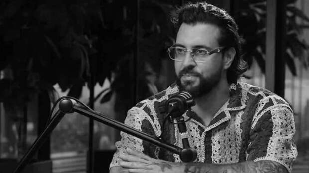 Телеведущий Антон Штейн был найден мертвым в гостинице