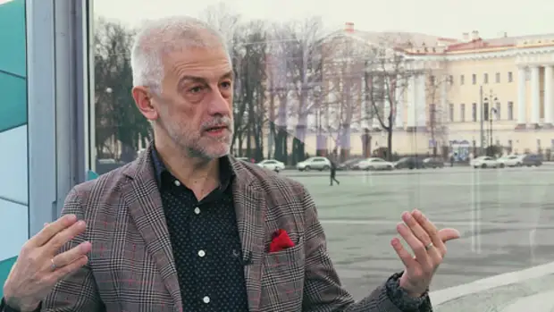 Худрук МХАТа о конфликте с актёрами, премьерах и работе с Прилепиным