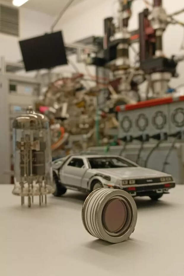 Будущее здесь. Спинтрон на переднем плане. Автор фото: Надежда Дмитриева