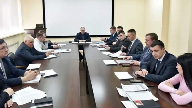 "Весна наступает очень активно". В Барнауле готовятся к ледоходу и первой волне паводка