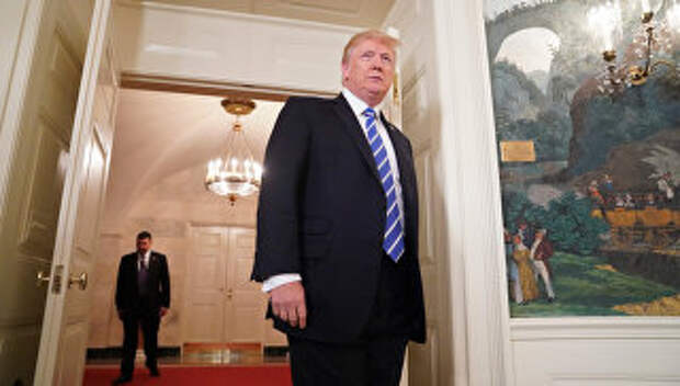 Президент США Дональд Трамп на пресс-конференции. 15 ноября 2017 Президент США Дональд Трамп на пресс-конференции. 15 ноября 2017
