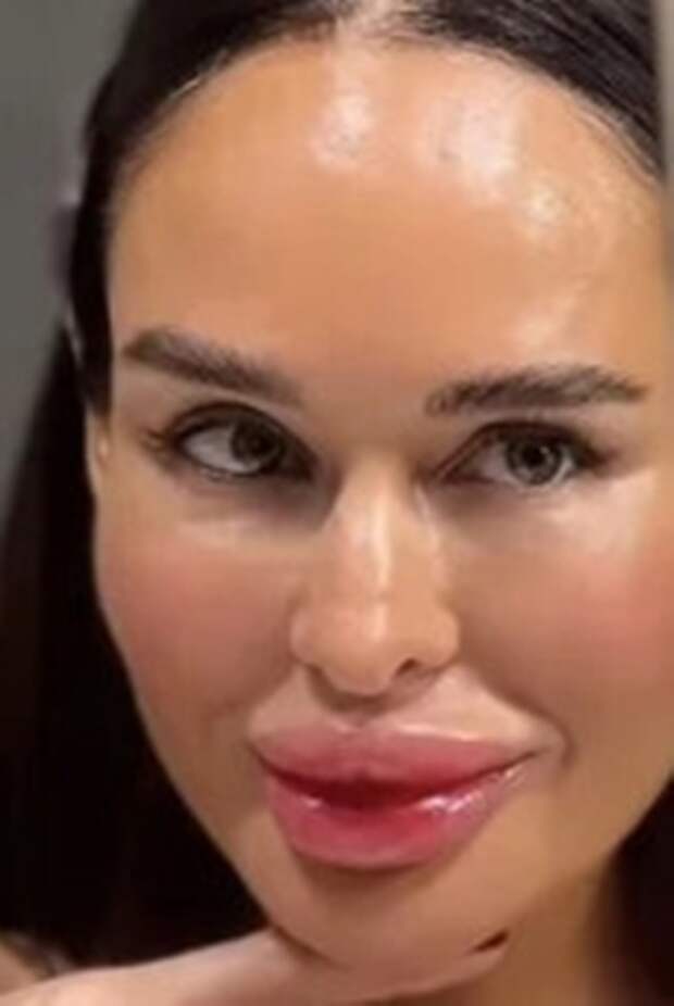 3 3