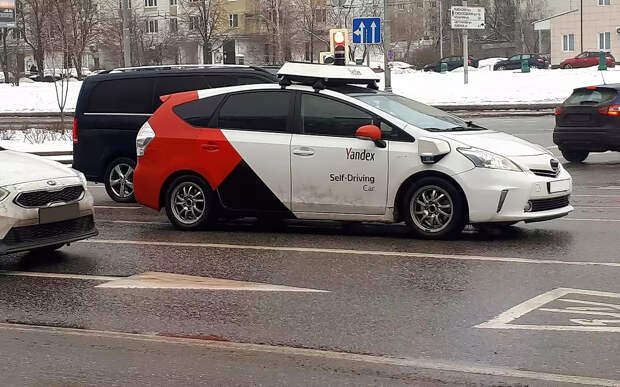 В России создадут два полностью беспилотных автомобиля