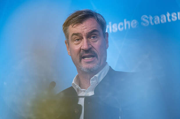 Премьер Баварии Зедер призвал молодых украинцев вернуться на Украину