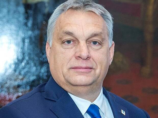 Премьер-министр Венгрии Орбан призвал руководство Евросоюза подать в отставку