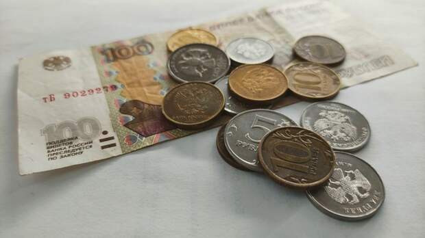 Аналитик усомнился в возможности девальвации рубля